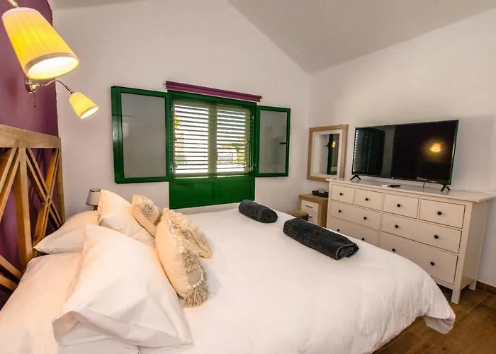 Willa Terracitas - Lh214 By Now Ltd *